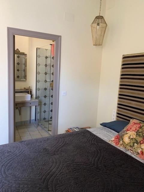 Valencia 2 Bed Luxury Guest House Godella Bagian luar foto